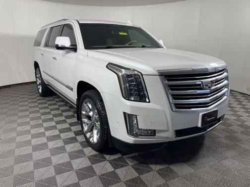 2019 Cadillac Escalade ESV Platinum