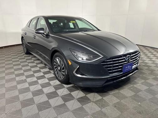 2023 Hyundai SONATA Hybrid Limited
