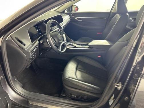2023 Hyundai SONATA Hybrid Limited