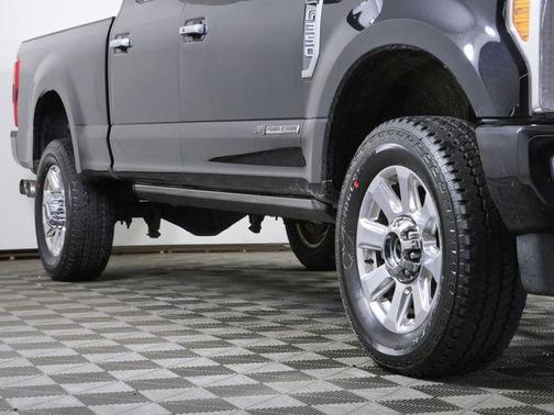 Black Metallic 2019 Ford F-350 Platinum