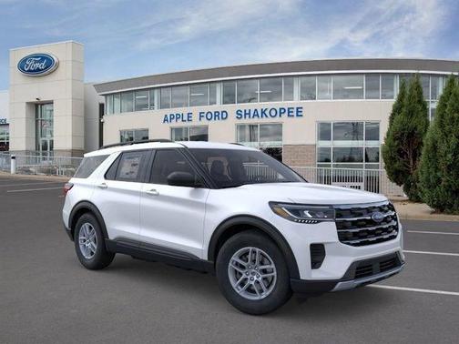 White Metallic 2026 Ford Explorer Active