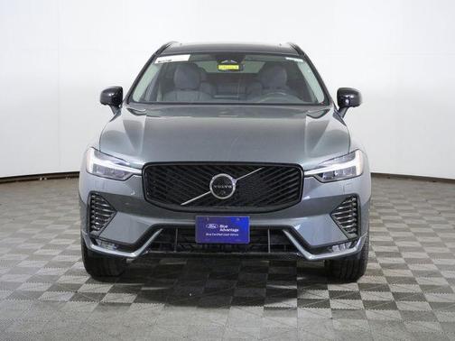 Forest Green 2026 Volvo XC60 B5 Plus