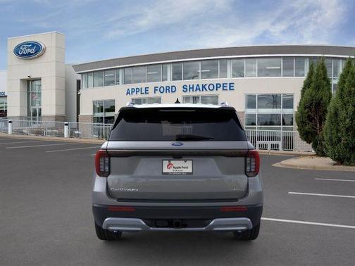 Gray Metallic 2026 Ford Explorer Platinum
