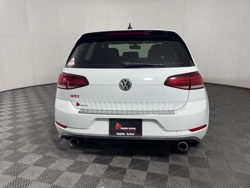 2019 Volkswagen Golf GTI 2.0T SE