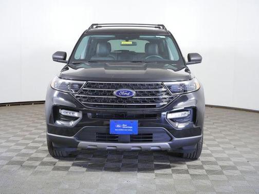 Black Metallic 2024 Ford Explorer XLT