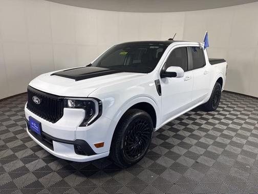 2025 Ford Maverick Lobo Standard