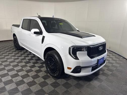 2025 Ford Maverick Lobo Standard
