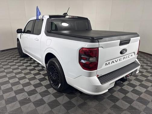 2025 Ford Maverick Lobo Standard