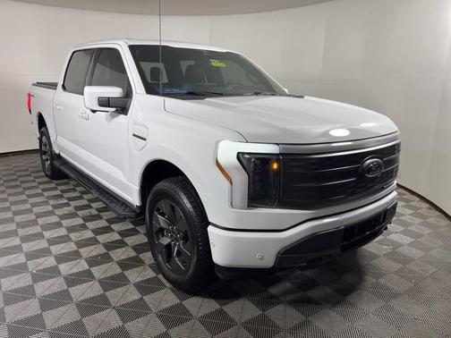 2023 Ford F-150 Lightning LARIAT
