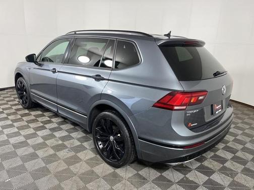 2021 Volkswagen Tiguan 2.0T SE R-Line Black