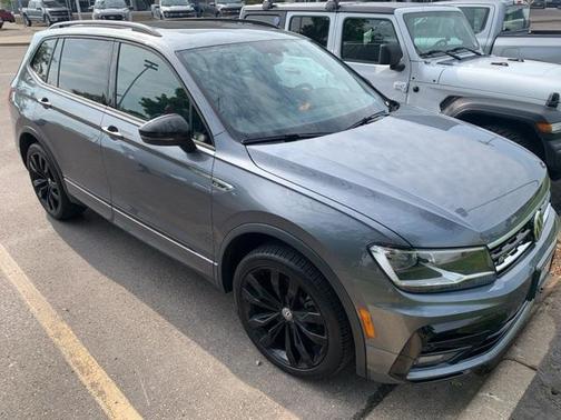 2021 Volkswagen Tiguan 2.0T SE R-Line Black