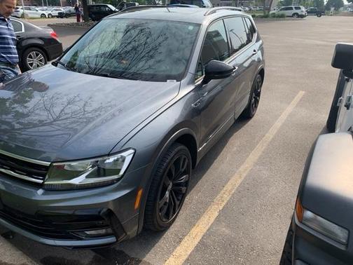 2021 Volkswagen Tiguan 2.0T SE R-Line Black