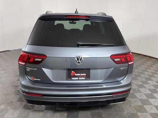 2021 Volkswagen Tiguan 2.0T SE R-Line Black
