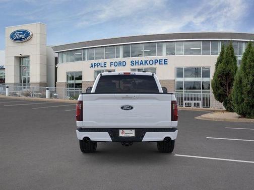 Oxford White 2026 Ford F-150 XLT