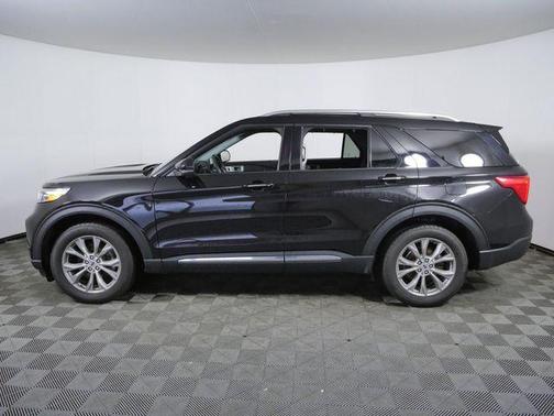 Agate Black Metallic 2023 Ford Explorer Limited