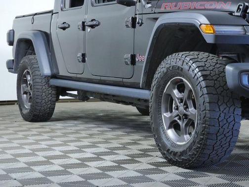 Black Clearcoat 2020 Jeep Gladiator Rubicon