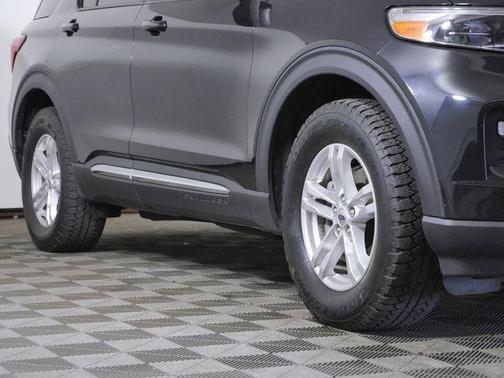 Agate Black Metallic 2020 Ford Explorer XLT