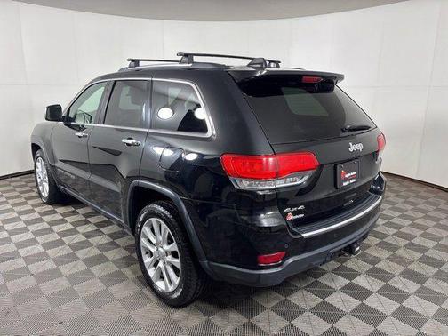 Diamond Black 2017 Jeep Grand Cherokee Limited