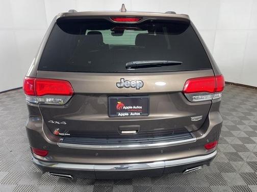 2018 Jeep Grand Cherokee Summit
