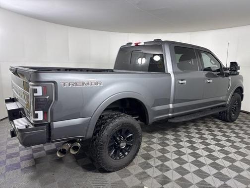 2022 Ford F-350 Platinum