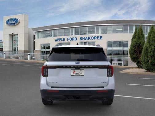 White Metallic 2026 Ford Explorer Active