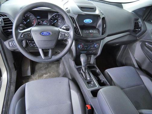 White Gold Metallic 2018 Ford Escape SE