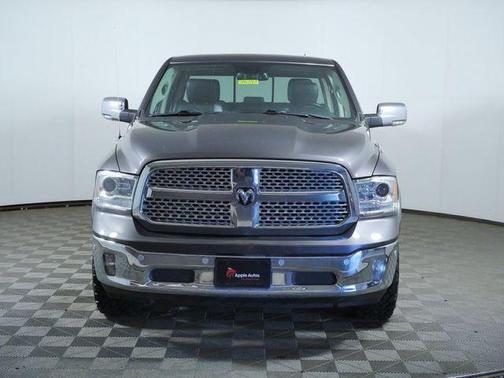 Crystal Metallic 2017 RAM 1500 Laramie