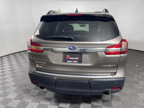 2022 Subaru Ascent Premium 8-Passenger