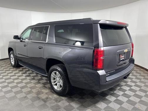 2016 Chevrolet Suburban LT