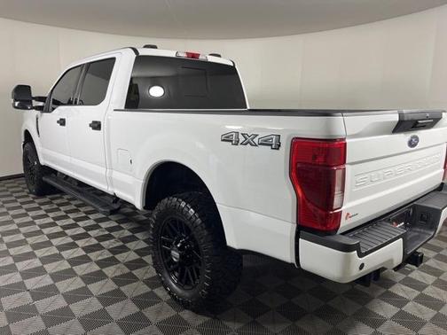 2022 Ford F-350 XLT