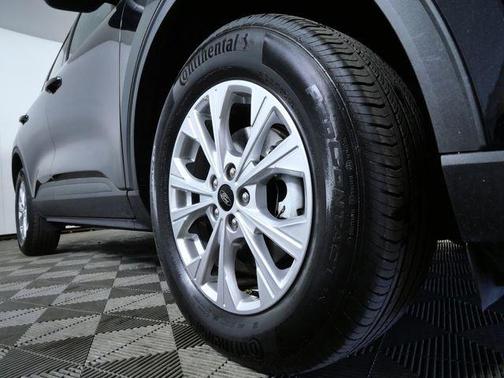 Black Metallic 2025 Ford Escape Active