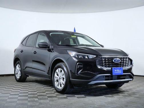 Black Metallic 2025 Ford Escape Active