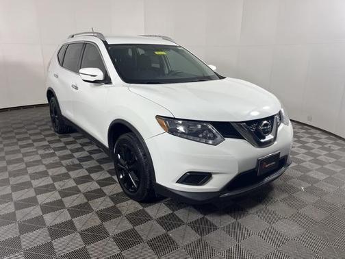 2016 Nissan Rogue SV