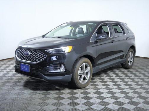 Black Metallic 2024 Ford Edge SEL