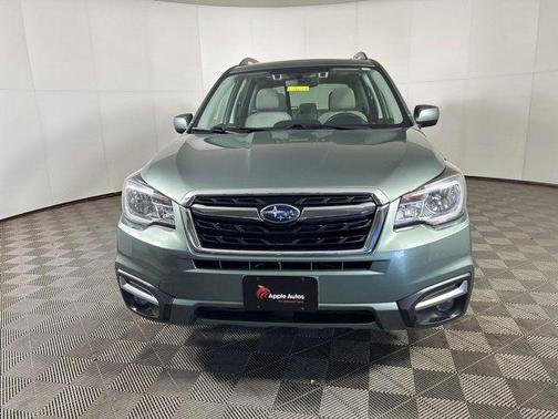 Jasmine Green Metallic 2018 Subaru Forester 2.5i Premium