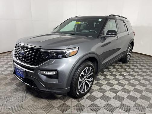 2023 Ford Explorer ST-Line