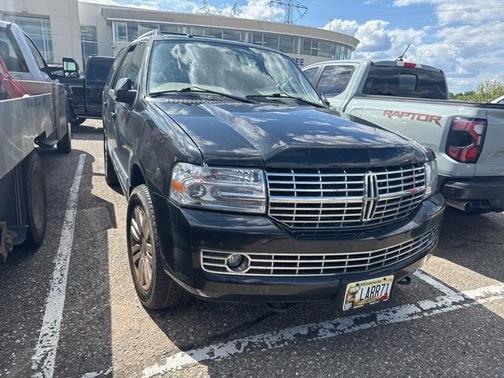 2013 Lincoln Navigator Base