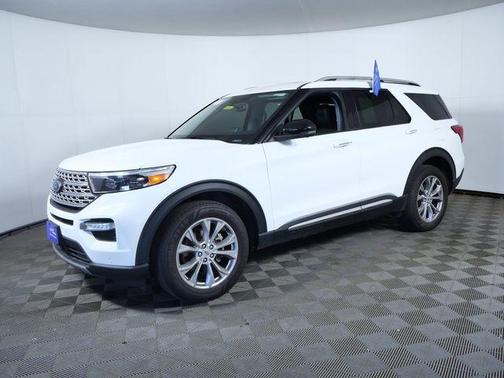 Star White 2023 Ford Explorer Limited