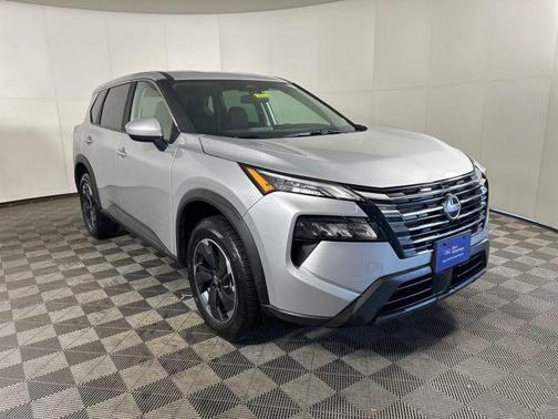 Brilliant Silver Metallic 2025 Nissan Rogue SV