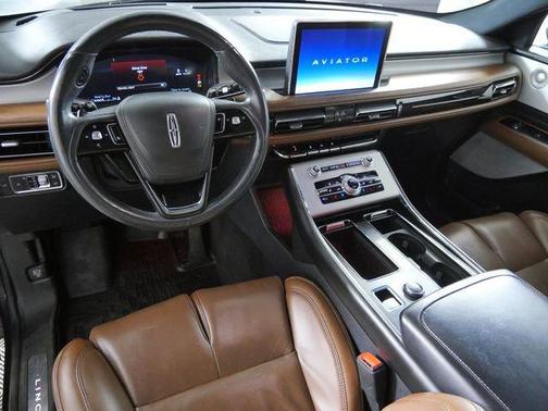Black 2021 Lincoln Aviator Reserve AWD