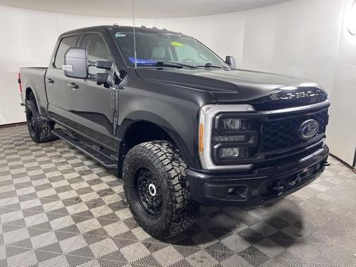 2023 Ford F-350 XLT