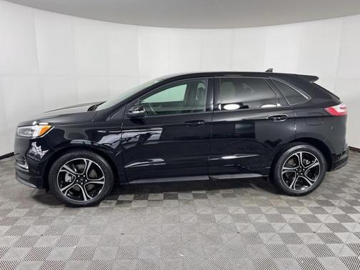 2022 Ford Edge ST
