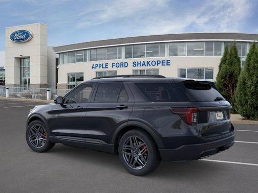 Black Metallic 2026 Ford Explorer ST-Line