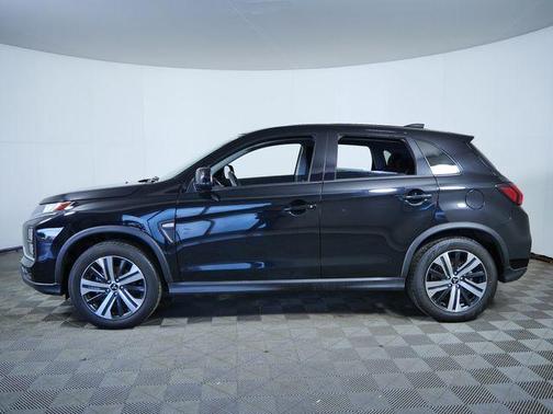 Labrador Black Pearl 2025 Mitsubishi Outlander Sport 2.0 ES