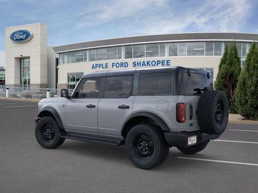 Avalanche 2026 Ford Bronco Outer Banks
