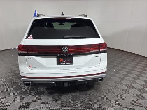 2024 Volkswagen Atlas 2.0T Peak Edition SE w/Technology