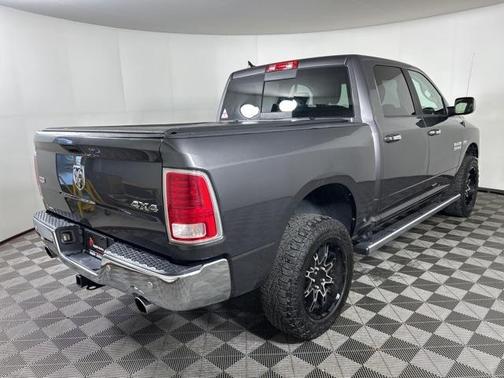 2016 RAM 1500 Laramie
