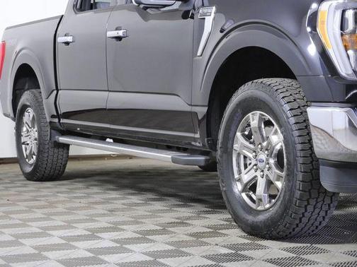 Black Metallic 2023 Ford F-150 XLT