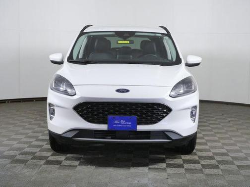 White Metallic 2022 Ford Escape SEL