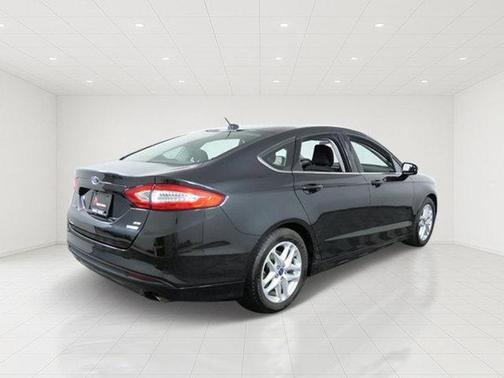 Tuxedo Black 2015 Ford Fusion SE